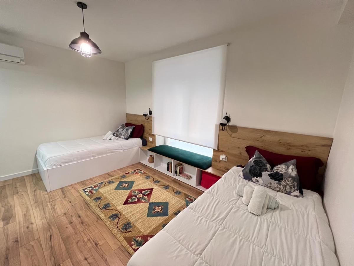 Grand Park & Bllok Area Rooms Tirana Kültér fotó