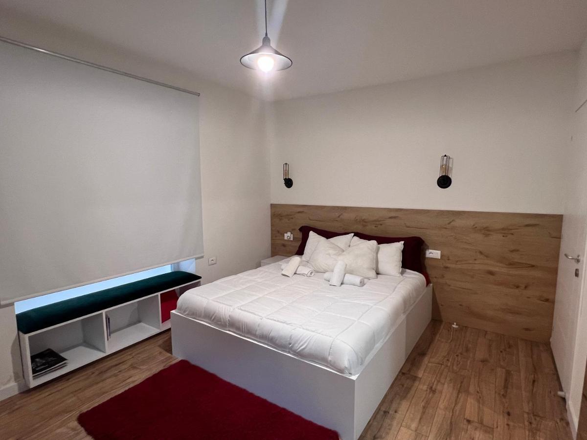 Grand Park & Bllok Area Rooms Tirana Kültér fotó